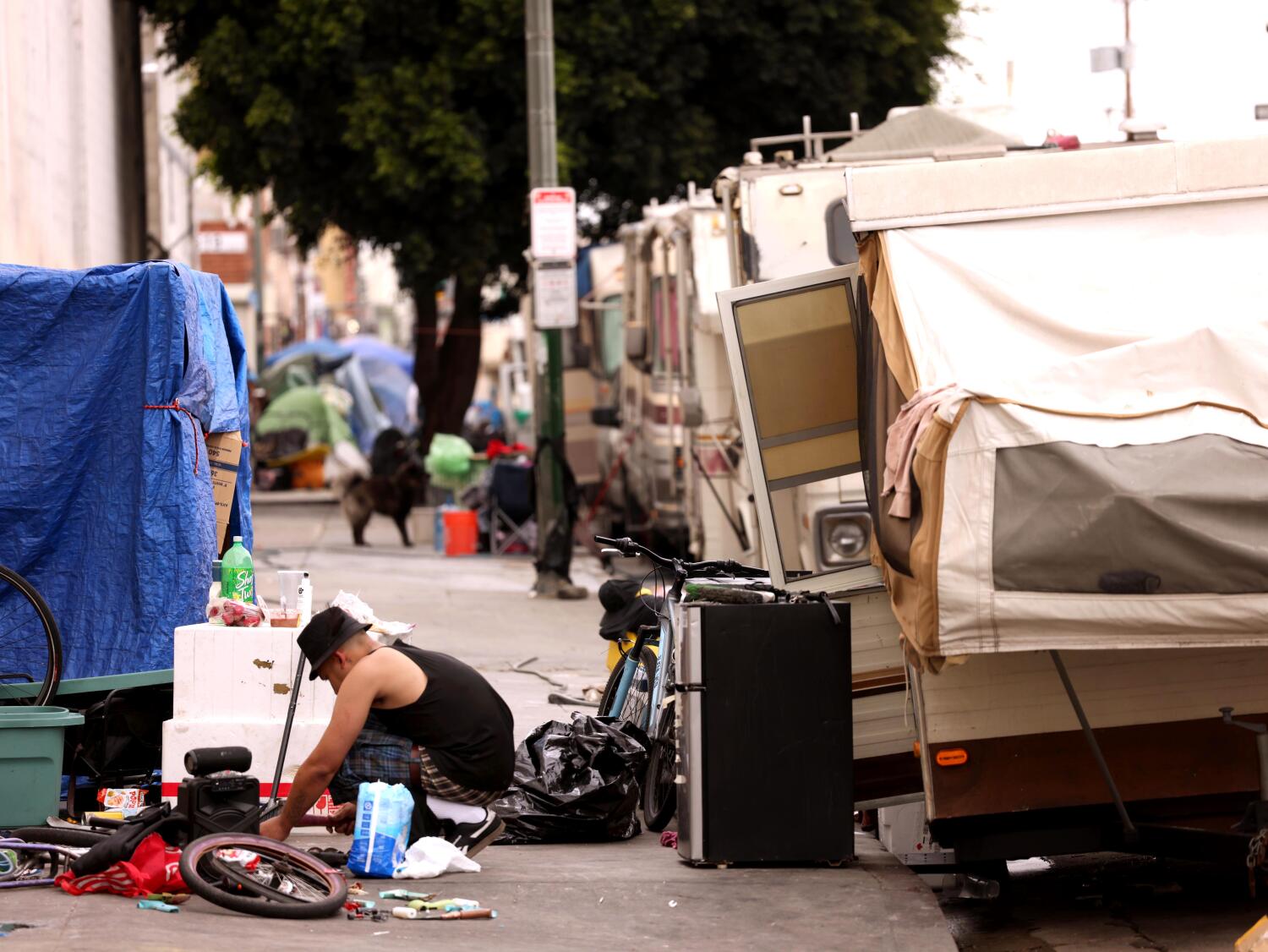 Lopez: On Skid Row, it's been decades of frustration. Will the next mayor have a plan?
